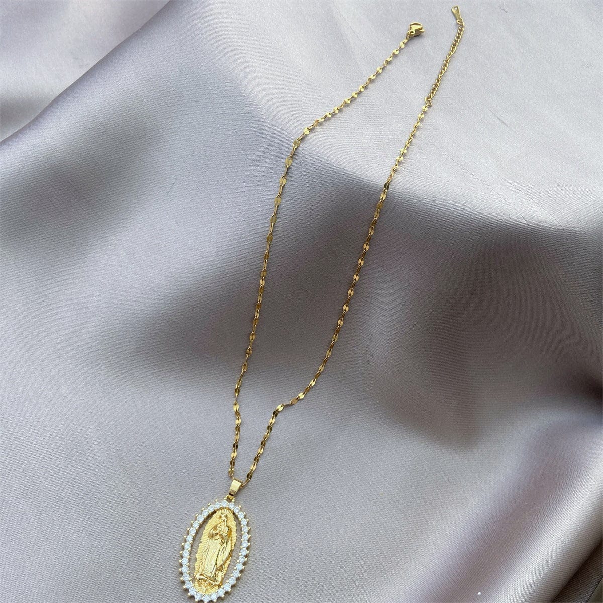 Zircon decorated 'Virgin Mary' Necklace by Divina