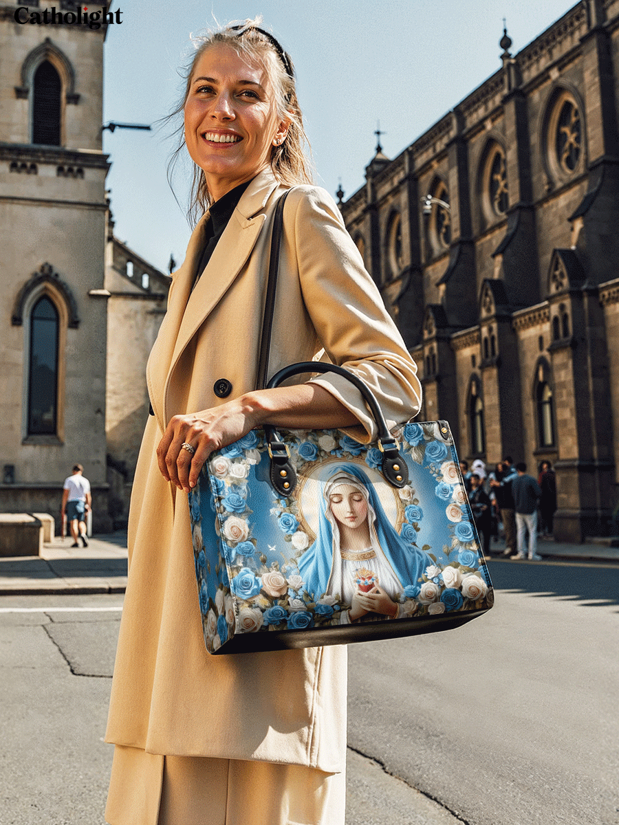 Divina  Heavenly Grace Leather Bag
