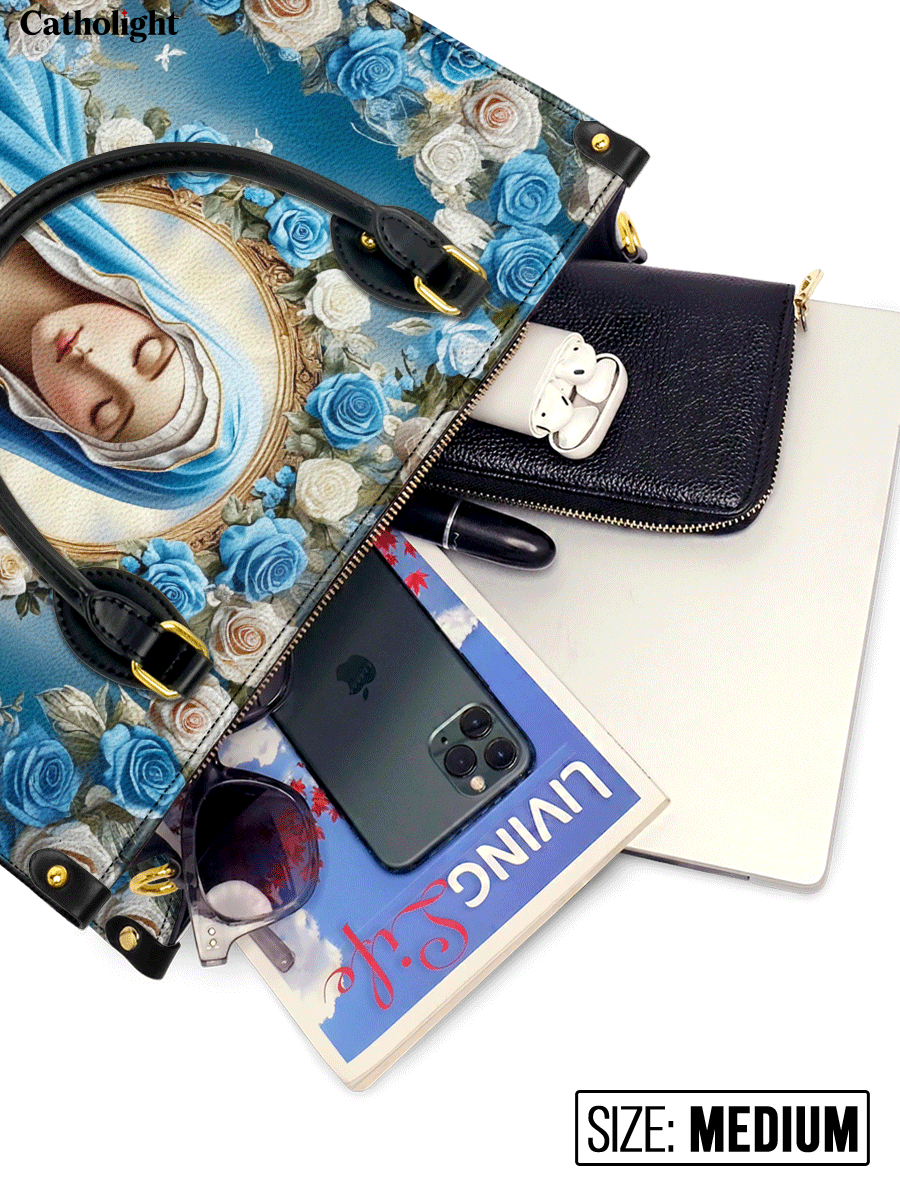Divina  Heavenly Grace Leather Bag