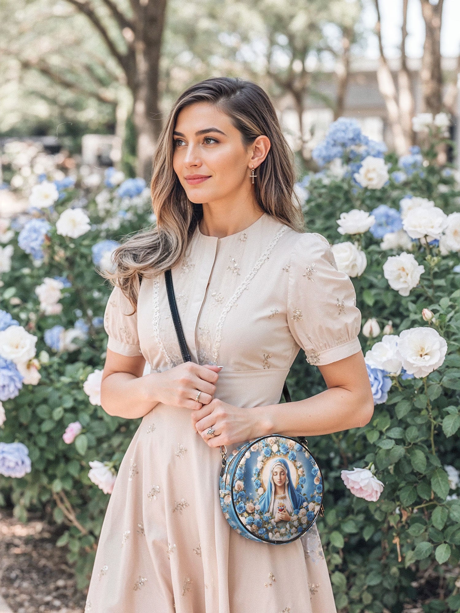 "Clara" Circle Crossbody Bag