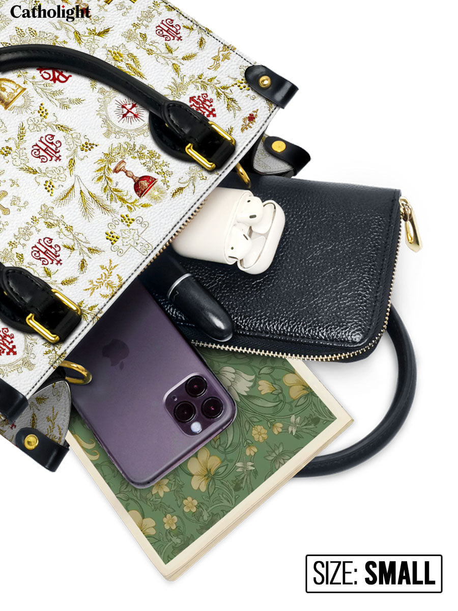 Divina  The Timeless Faith Leather Bag